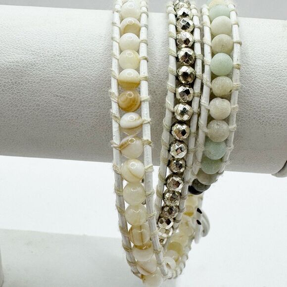 Victoria Emerson White Wrap Bracelet Muted Neutral Teal Stone And Silver Beads - Picture 6 of 7